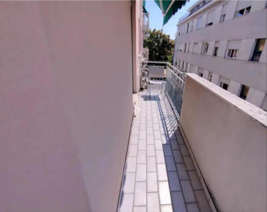 Linda'S Apparment Rooms ميستر المظهر الخارجي الصورة